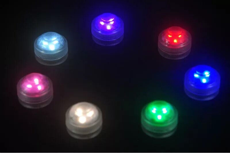 Светящиеся диоды. 10 RGB Mini led-светильник. Светодиоды на батарейках. Мини светодиоды на батарейках. Светодиод на батарейке маленький.