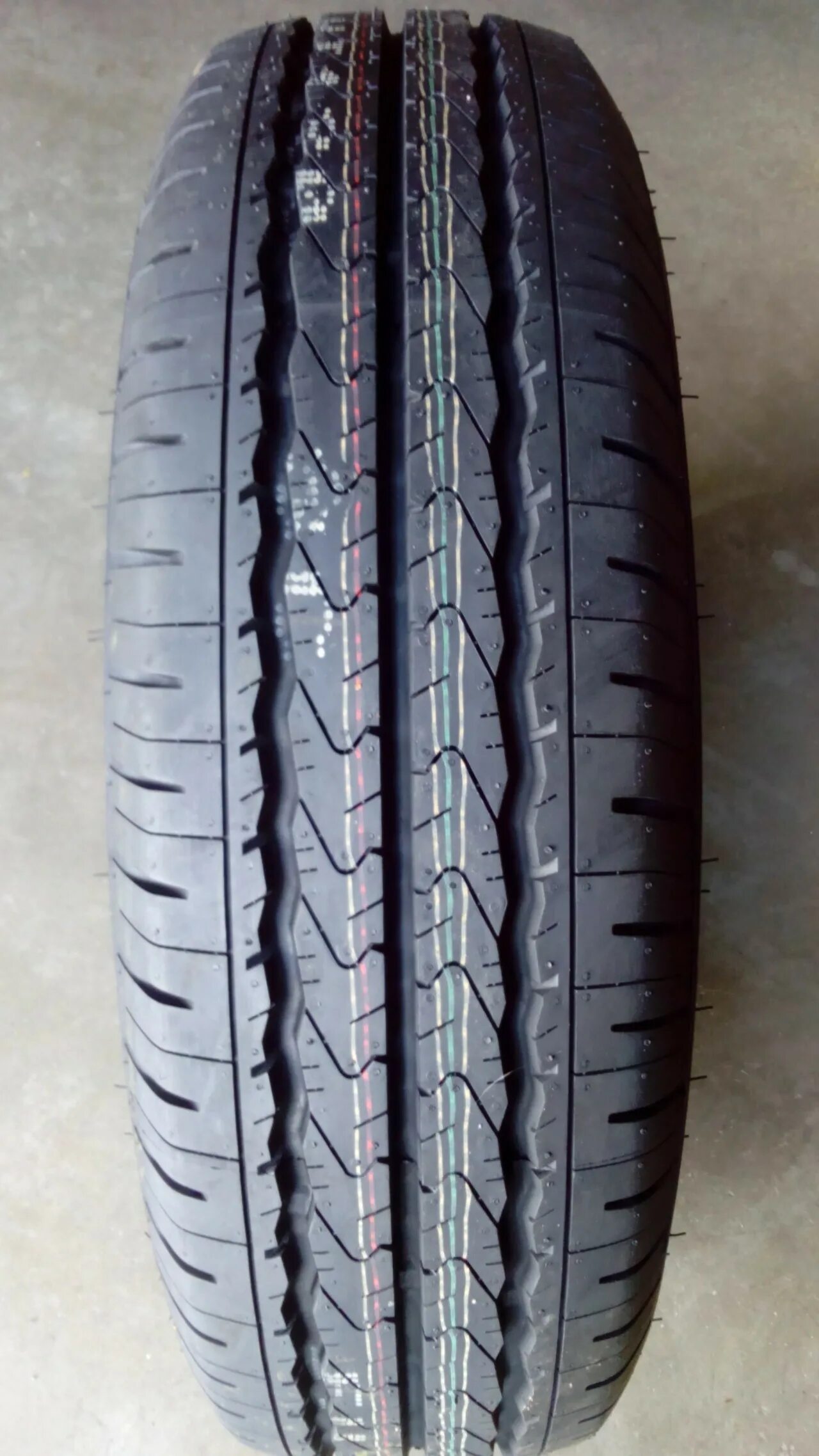 Шины летние линг лонг. 225/70r15c 112/110r LINGLONG Green-Max van. LINGLONG Green-Max van. 205/75 R16 LINGLONG Green-Max van. Резина LINGLONG Green-Max r14.