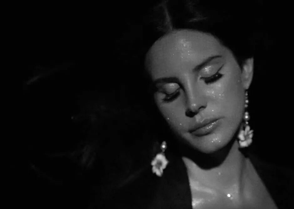 Lana del rey boys. Lana del rey чб. Lana del rey boys. Lana del rey boys. Lana del rey say yes.