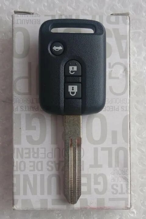 Ключ 3 кнопки Nissan Almera. Nissan Almera Classic ключ. Ключ Ниссан Альмера Классик 3 кнопки. Ключ Ниссан Альмера н16 с чипом.