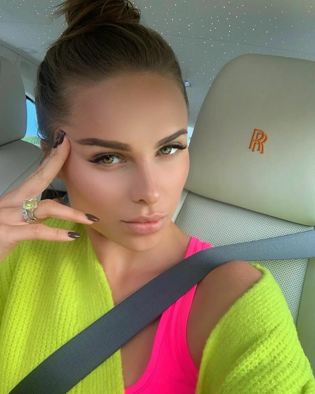 Макияж визаж. Макияж красивый на взрослых. Фиолетовый макияж на хэллоуин. Включи макияж. Включи макияж.