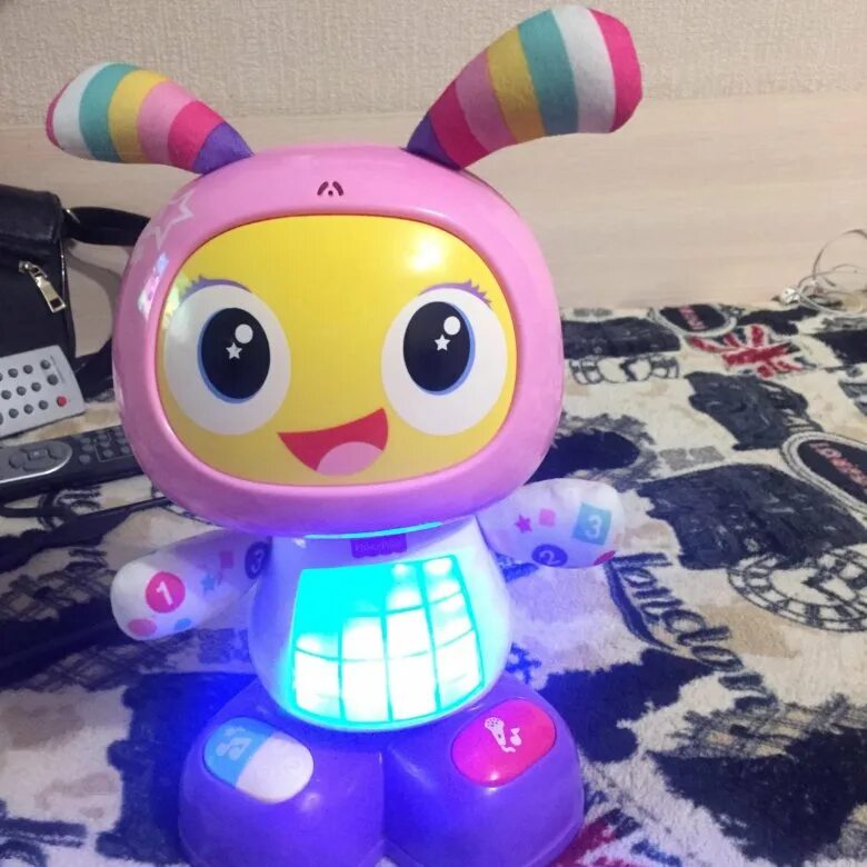 Fisher price bright beats. Робот бибель. Фишер прайс бибель круглая. Бибель. Бибель.