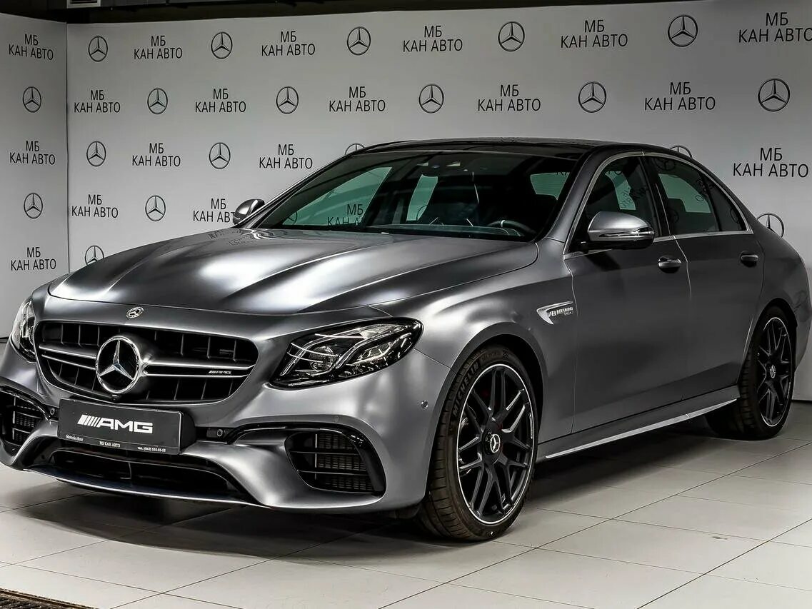 Купить мерседес е 213. Мерседес е63 АМГ 2019. Mercedes e class w213 AMG. Mercedes e63 AMG 2019. Мерседес-Бенц е-класс 213 АМГ.