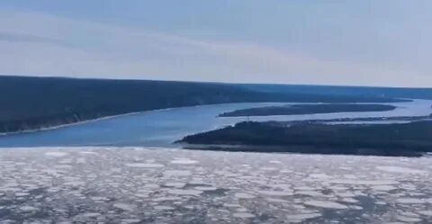 Якутск стоит на реке лена