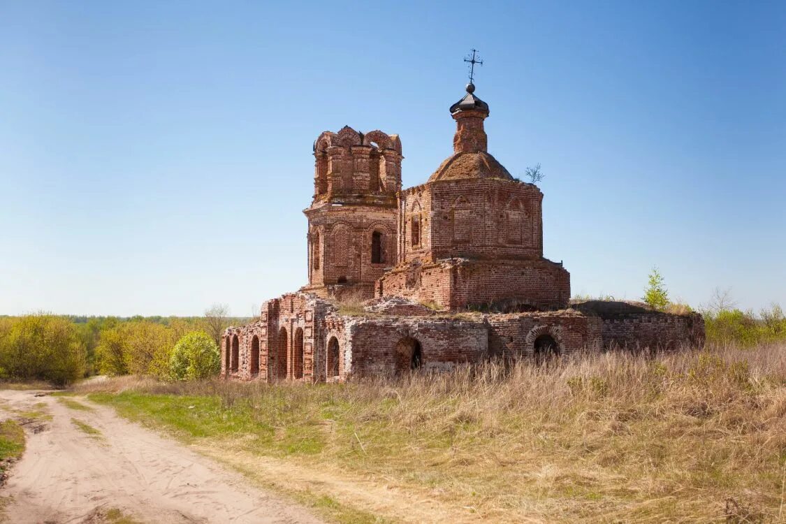 Село папино. Новиковка Ульяновская область Старомайнский район. Церковь села Новиковка Старомайнский район. Чуфарово Церковь Успения Пресвятой Богородицы. Церковь в Старомайнском районе.