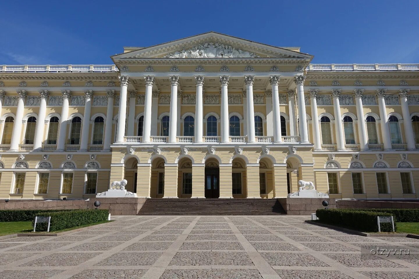 Государственный русский музей фото. Михайловский дворец в Санкт-Петербурге. Государственный русский музей Санкт-Петербург. Михайловский дворец реконструкция Филиппов.