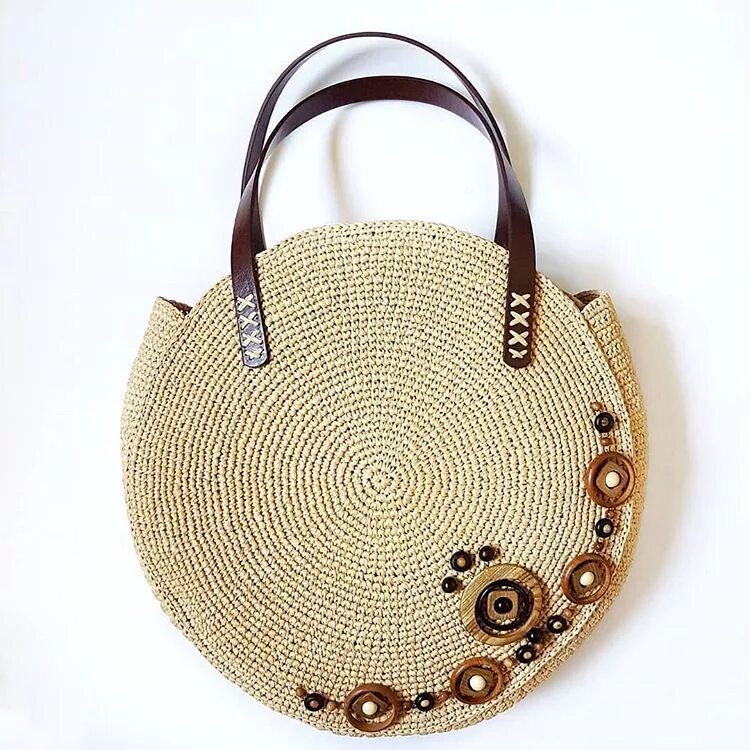 Мк сумка из рафии. Сумка из рафии мк. сумка valentino из рафии. круглая вязаная сумка. вязаные сумки из рафии.