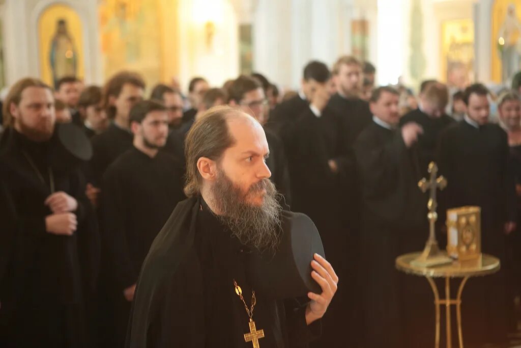 Иеромонах филарет сретенский монастырь. Насельники сретенского монастыря. Монах сретенского. Монах сретенского. Отец симеон томачинский.