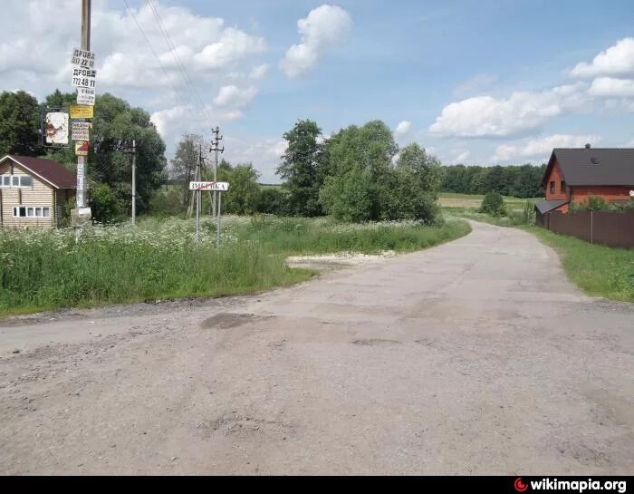 Тамбовская область село змеевка. Село змеевка. Храм архангела михаила курск плита фёдору ушакову. Первомайский, с. Фото минай храм.