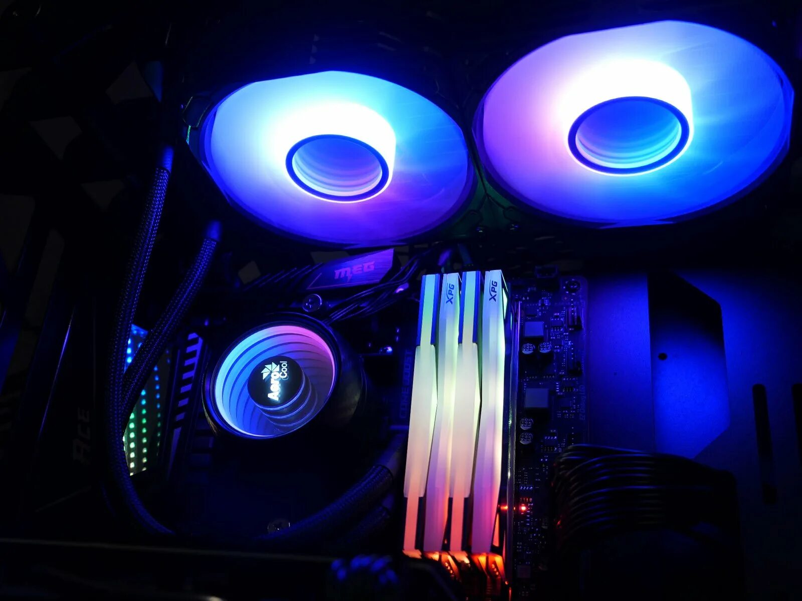 Aerocool mirage l360. Aerocool mirage l240 настройка подсветки кулера. Система водяного охлаждения aerocool mirage l240 white, 120мм. Aerocool mirage l360. Aerocool mirage l360.