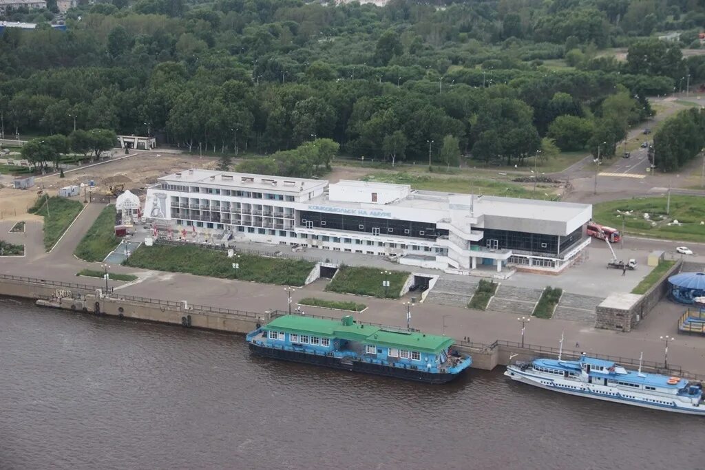 Река Амур Комсомольск на Амуре. Мост Комсомольск на Амуре. Город юности Комсомольск. Водозабор Комсомольск на Амуре. Цмк комсомольск на амуре