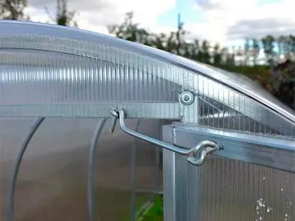 Крепеж для теплицы дверей