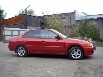 Митсубиси 1997 года