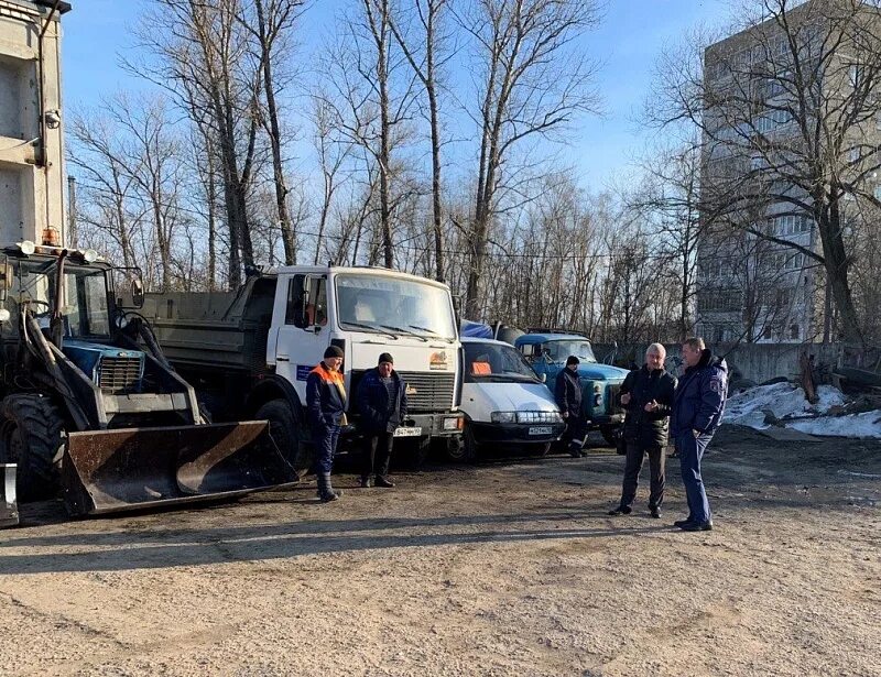 Уборка двора. Российская уборочная техника. Дубинский Воскресенск фото. Новости Воскресенска.