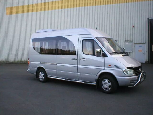 Средний спринтер. Mercedes Sprinter w905. Мерседес Спринтер w902. Мерседес Спринтер w901. Мерседес Спринтер w901-903.