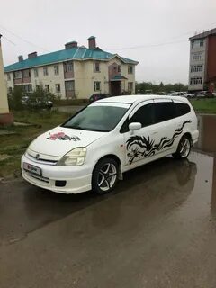 Хонда стрим 2001 г