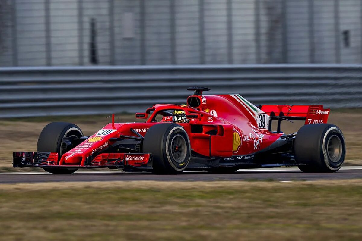 Robert Shwartzman, Ferrari f1-75. Машины ф1 2022. Макларен ф1 2022. Maclaren f1 2022. Формула 1 завтра