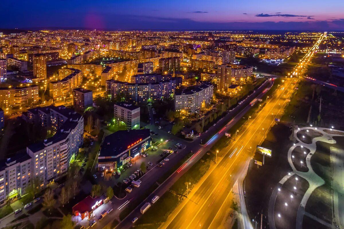 Тольятти Россия. Тольятти центр города. Ночной Тольятти Автозаводский район. Тольятти ночью Автозаводский район. Ти тольятти