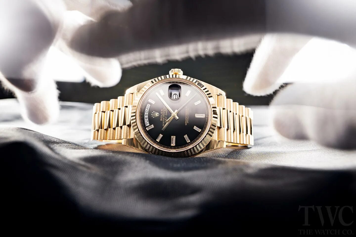 Day date watch. Rolex f004g. rolex watch. ролексы женские. rolex 4k.