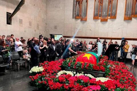 Как проходит день похорон