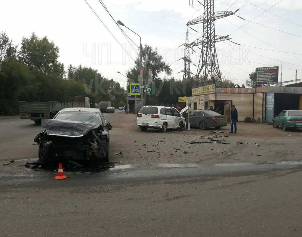 криминальные новости красноярска сегодня последние. автоматы россии 2022. человек в ночи с автоматом. красноярский киллер слава палач получил 10 лет колонии. криминальные новости красноярска.