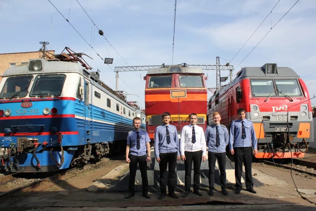 Электровоз обучение. Локомотивное депо Сонково. Локомотивное депо Уфа. Локомотивное депо Чернышевск. Эксплуатационное локомотивное депо Челябинск.