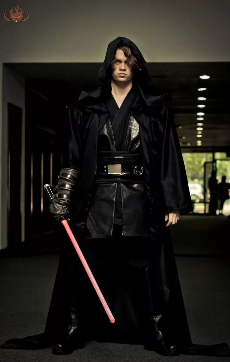 Ситхи костюм. Костюм кайло рен (kylo ren). Anakin skywalker костюм. Рыцарь джедай энакин скайуокер. Энакин скайуокер одежда.