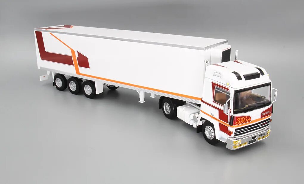 Купить грузовик 1 43. New ray 1:43 Scania. Ford sedan 1/43 Eligor. Модели фур 1 43. Фура 1.43 iteko.