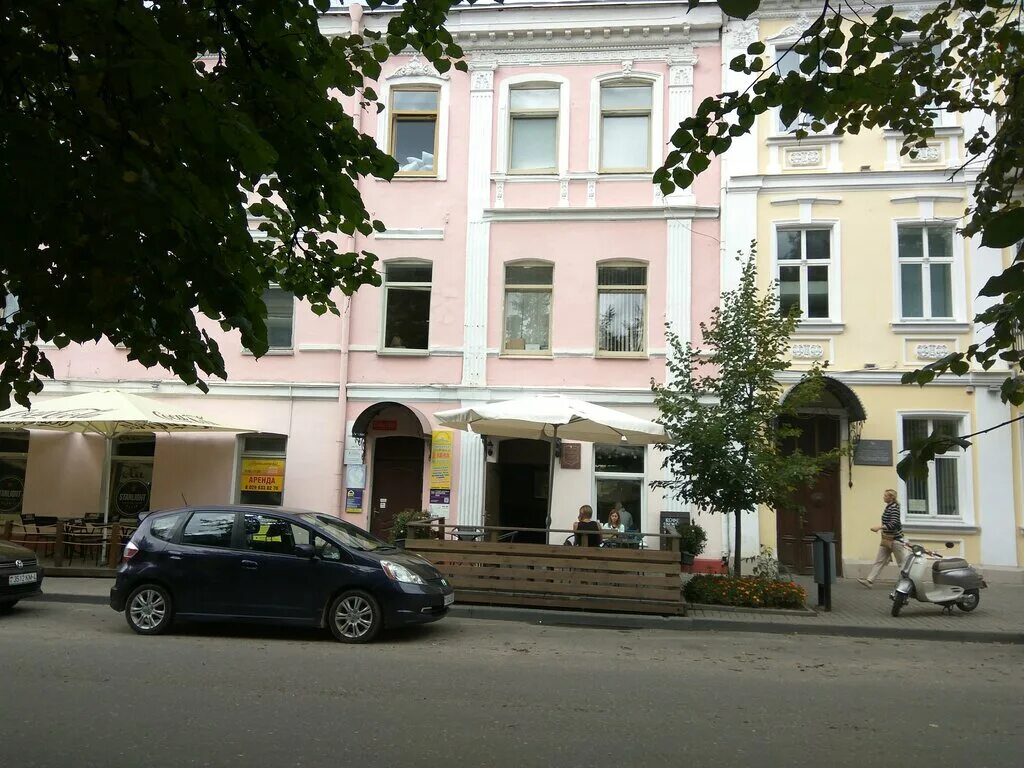 Турагентства гродно. Солар тур гродно. улица замковая гродно 12а. фото дома по ул.горького дом,61 г.гродно.