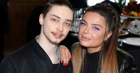 Сын наташи королевой и тарзана последние новости