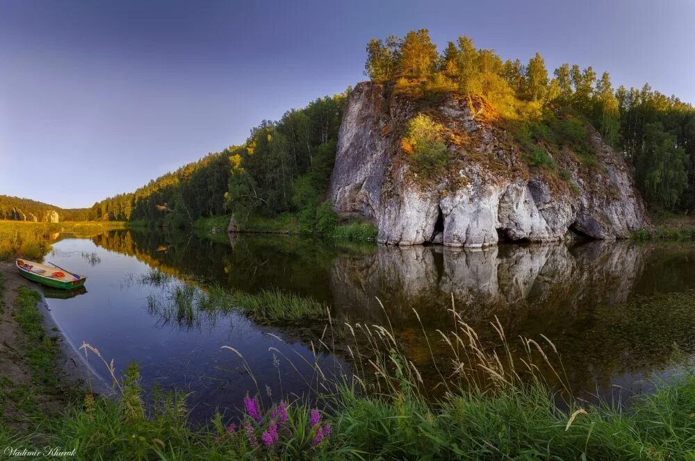 Каменск-Уральский скалы на реке Исеть. Скала мамонт Каменск-Уральский. Скала 7 братьев Каменск-Уральский. Природные памятники Свердловской Каменск Уральский. Каменск уральский красная горка