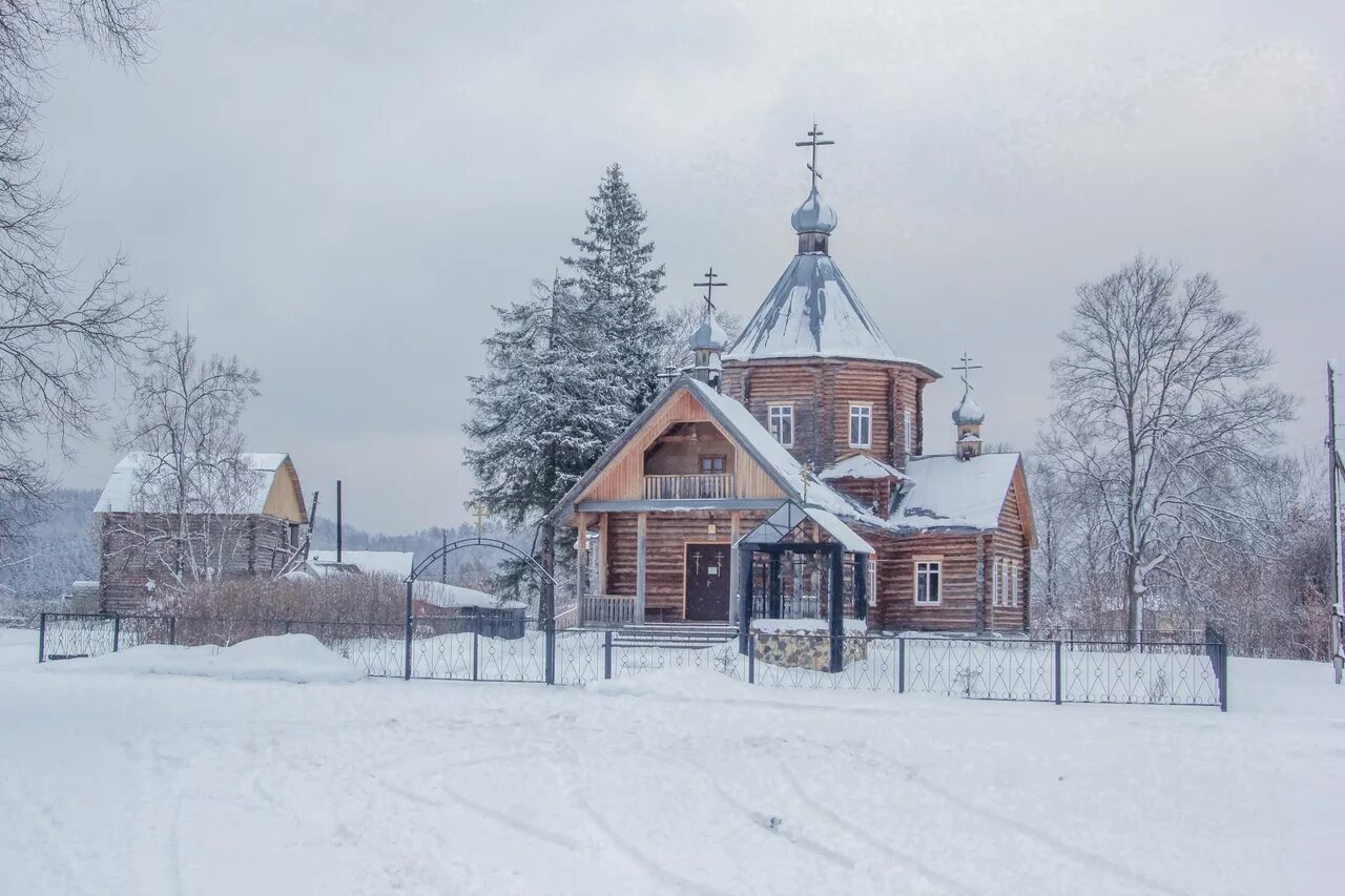 Церковь судьба. Церковь николая чудотворца труслейка. церковь село труслейка. труслейка ульяновская область. труслейка инзенский район ульяновская область.
