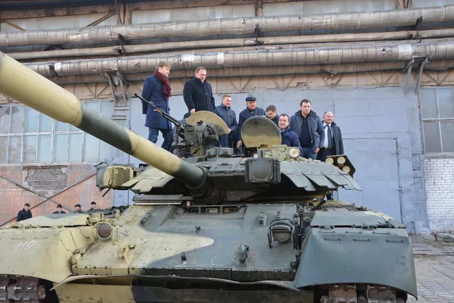 Погода в танковом. Т 80уд на вооружении ВСУ. Т-84 на Донбассе. Объект 84. Объект 478.