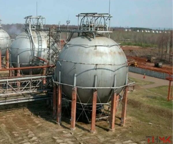 Шаровый резервуар. Шаровый резервуар суг 600. шаровый резервуар 2000 м3. шаровый резервуар суг 2000. резервуар суг 2000 м3.