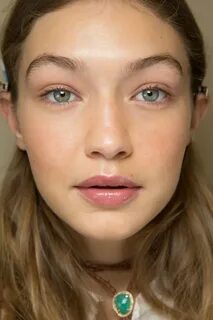 Губы без макияжа - 77 photo