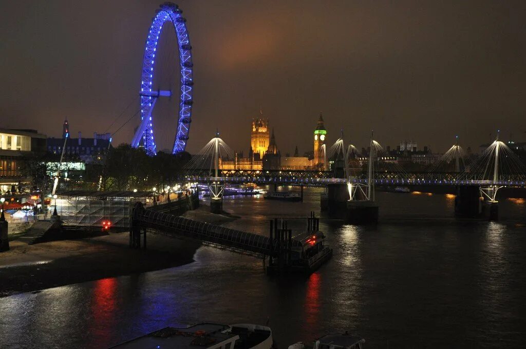 Происшествия London Eye. Аттракционы в Великобритании. London Eye Долгопрудный цены. Uk 100