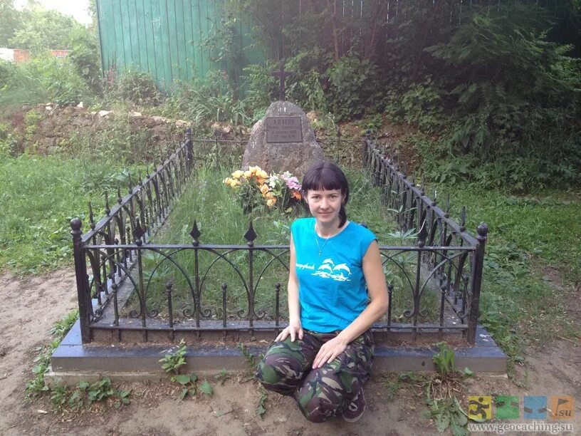Могила керн. Могила керн в торжке. могила анны керн. могила а.п.керн. могила анны керн до восстановления.