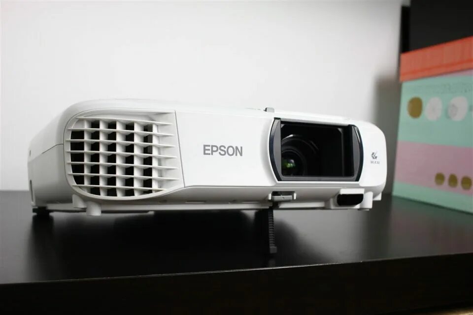 Epson eh-tw650. Проектор Epson eh-tw650. Epson eh-tw750. Проектор Epson 650.