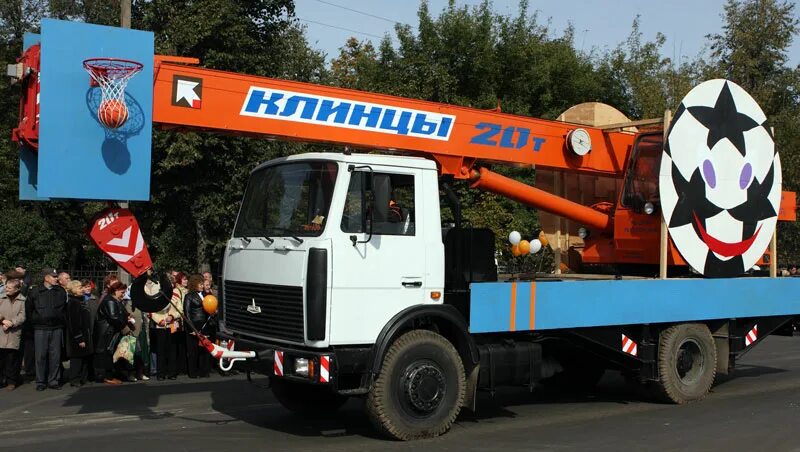 оао каз клинцы. автокрановый уровень. каз завод клинцы. сайт клинцовский автокрановый завод.