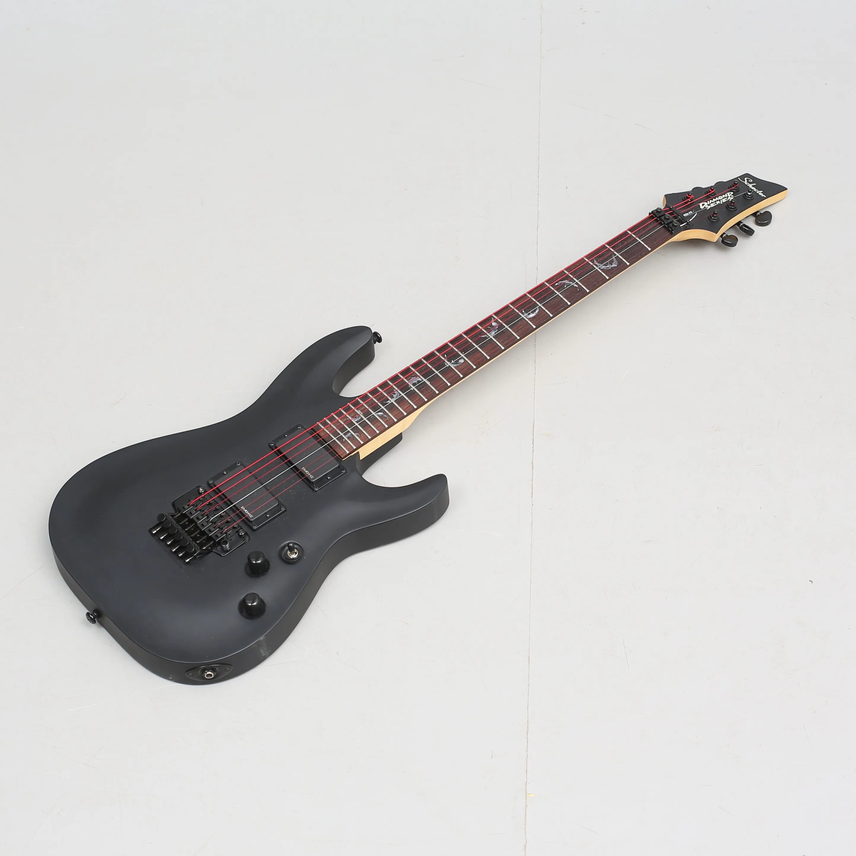 Schecter diamond series. Шектер Даймонд. Schecter Diamond-p Custom-5. Электрогитара Schecter Diamond. Schecter Diamond Series Sunset extreme y0804492.