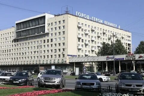 Московский 220