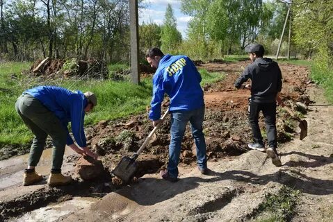 Житель с починкой