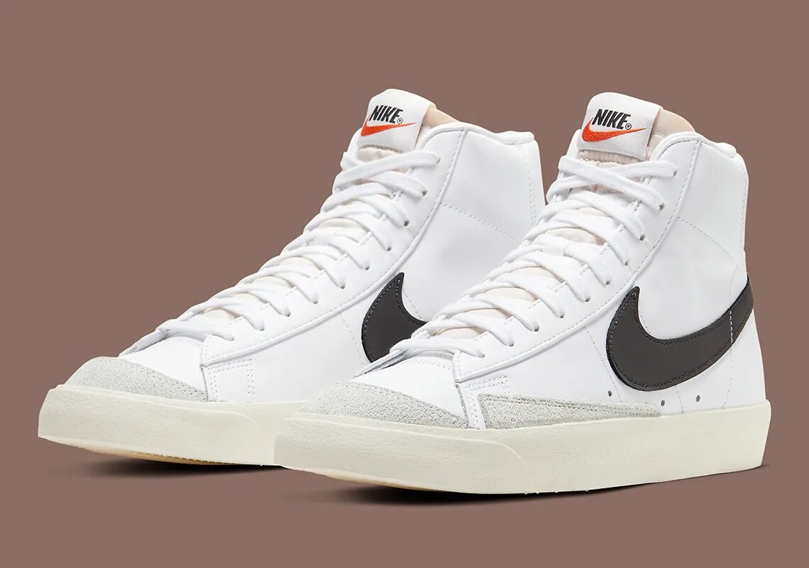 Блейзеры найк оригинал. Nike Blazer Mid 77. Nike Blazer Mid 77 оригинал. Blazer Nike Mid 77 Nike. Nike SB Blazer Mid 77.