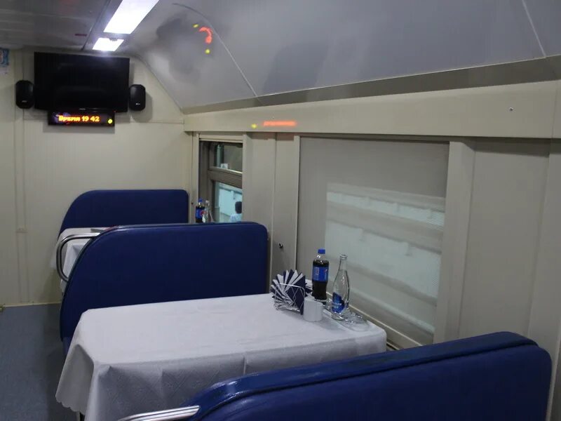 фпк. поезд 004м кавказ двухэтажный. поезд 003 кисловодск москва. ржд поезд кисловодск москва. электричка до адлера.