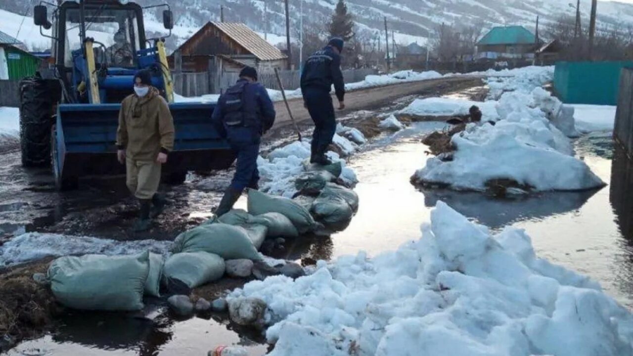 Казахстан паводки. Паводковая обстановка в Казахстане. Подготовка к паводку. Паводок МЧС.