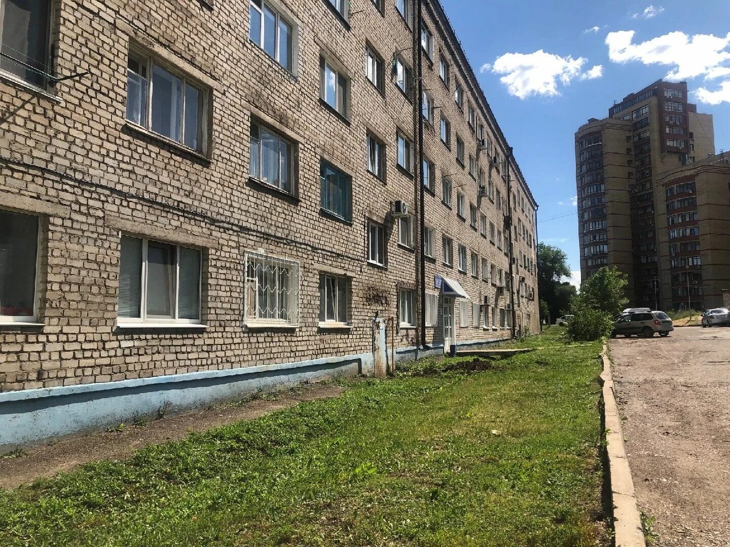 Братьев кадомцевых 12. Республика башкортостан, уфа, ул. Братьев кадомцевых 12 уфа. Улица братьев кадомцевых, 12/2. Братьев кадомцевых 8 уфа.