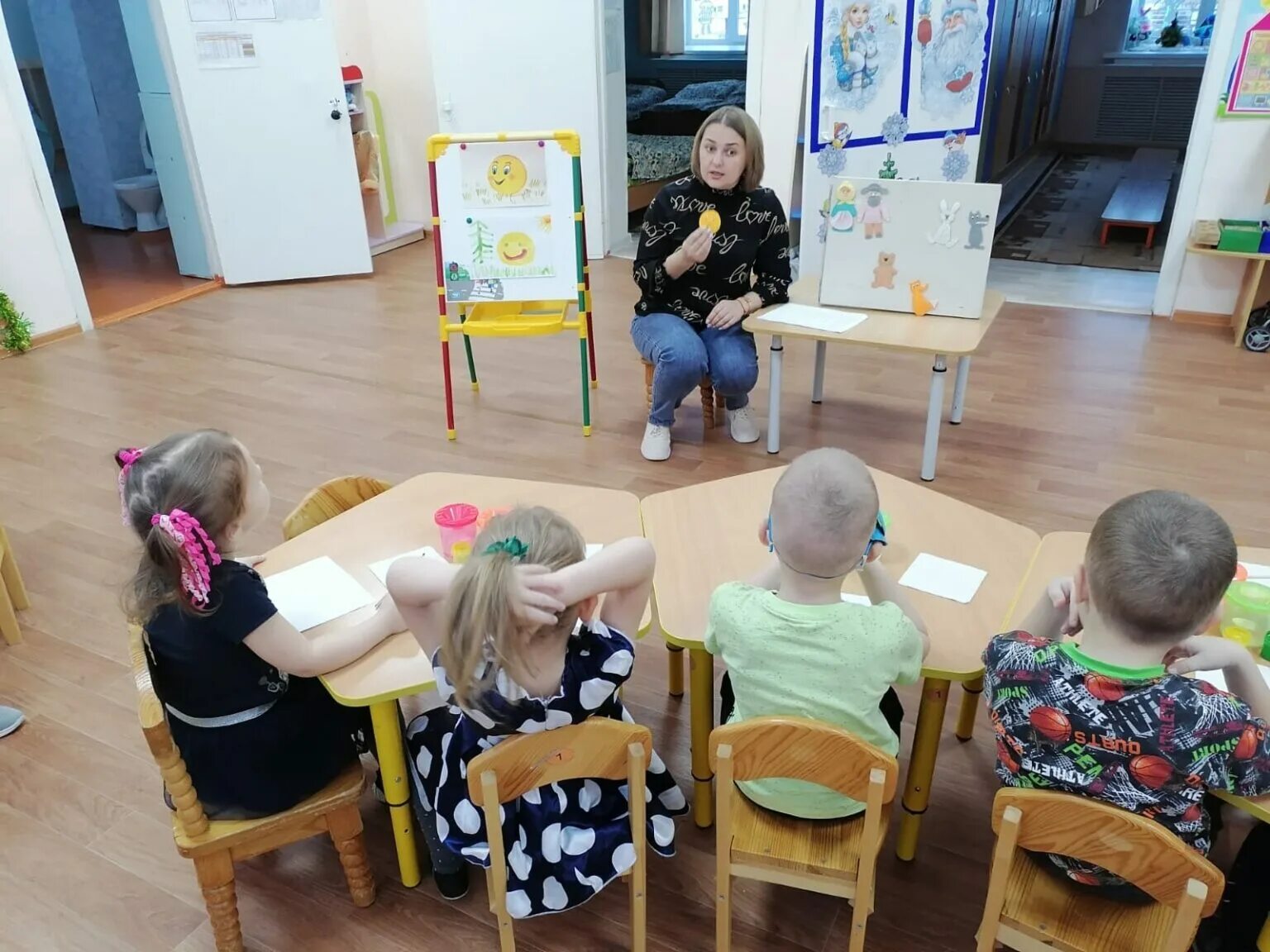 В гости к сказке младшая группа