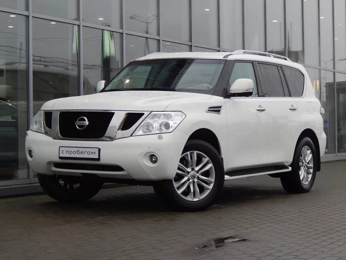 Патрол 2012 год. Nissan Patrol 2012. Ниссан патруль 2012. Nissan Patrol vi (y62). Nissan Patrol y62 белый.