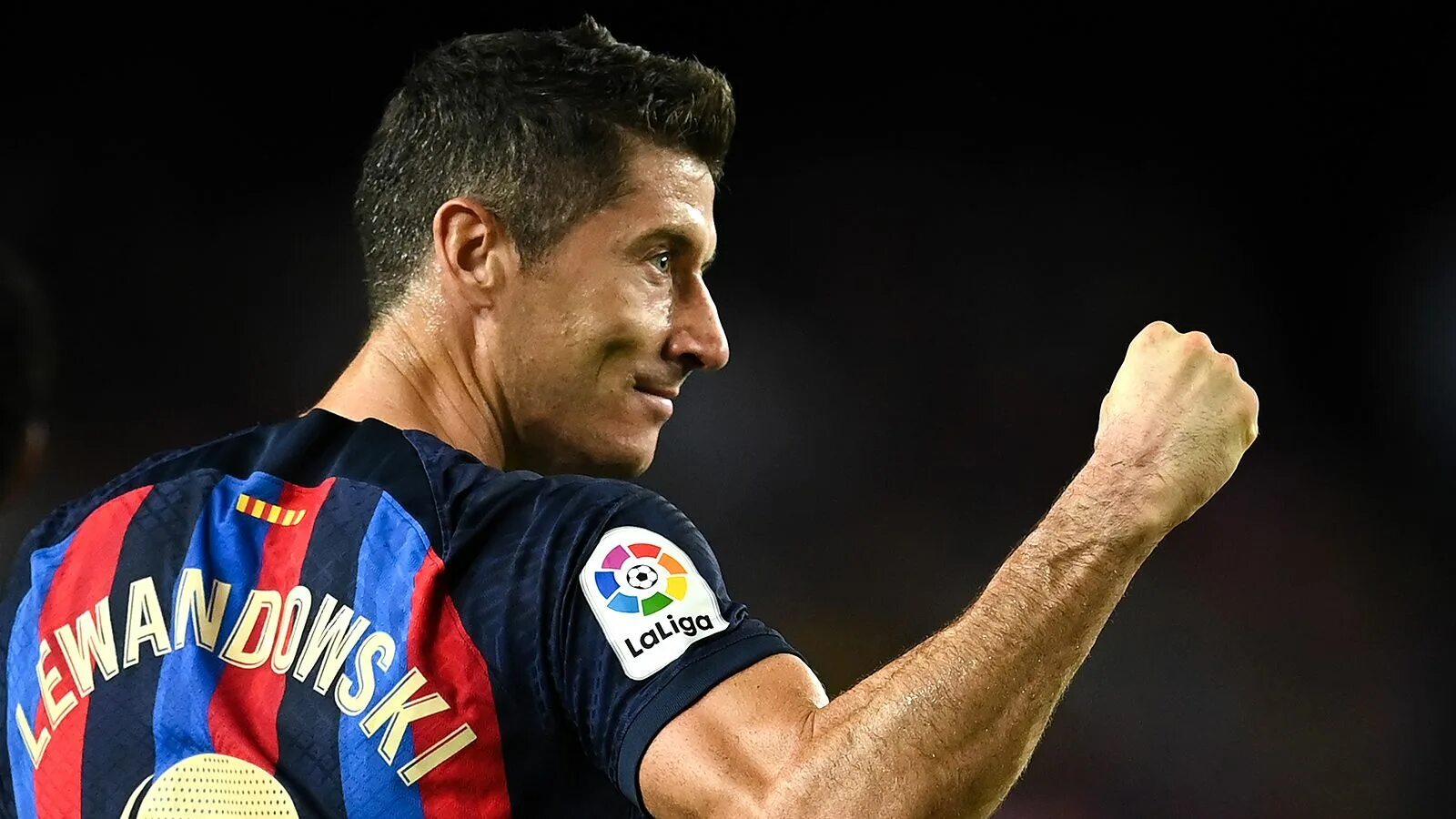 Бавария 2013. Еврофутбол. Севилья 2021 2022. Messi 2011. Еврофутбол барселона.