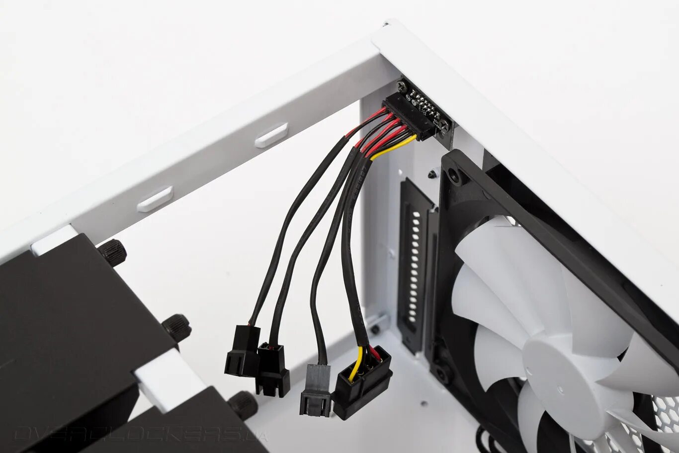 Fractal design air. Fractal design node 304 white mini-itx ligiut. fractal design тщеу 304 комплектация. node 304 nas. fractal design node 804 моддинг.